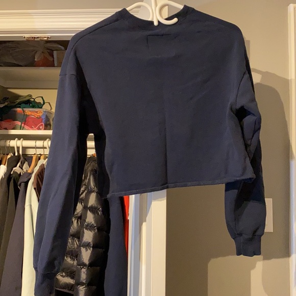 Hollister Dark Navy cropped sweater - Picture 2 of 4